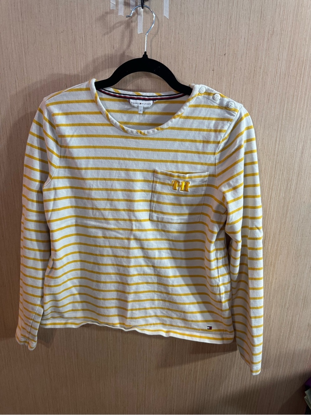 Tommy Hilfiger White & Yellow Striped Long-Sleeve Tee Size Small - Picture 1 of 5